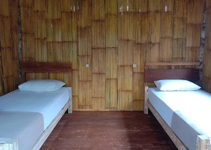 Hostal Jungle House - Surf & *