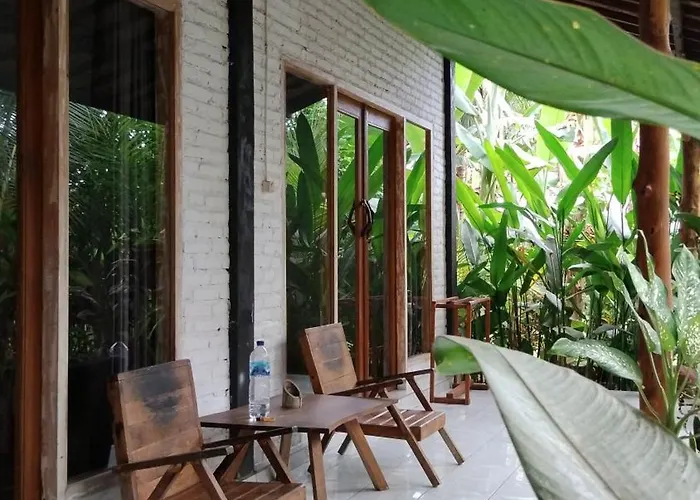 Hostel Jungle House - Surf & *