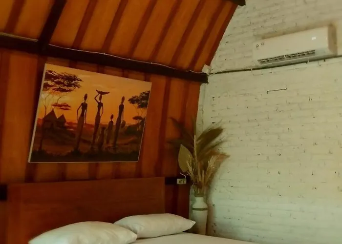 Hostal Jungle House - Surf & Pulukan